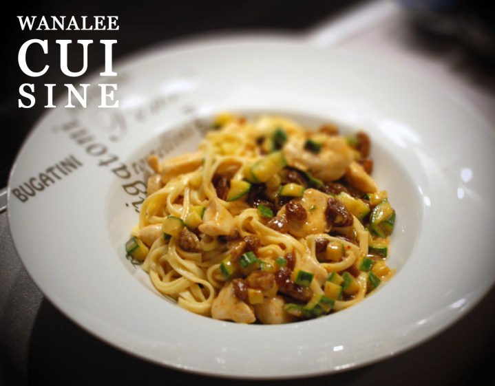 Tagliatelles poulet curry raisins secs