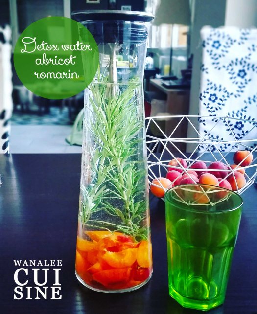 detox water abricot romarin
